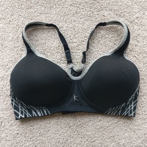 2 Pack 36D bras